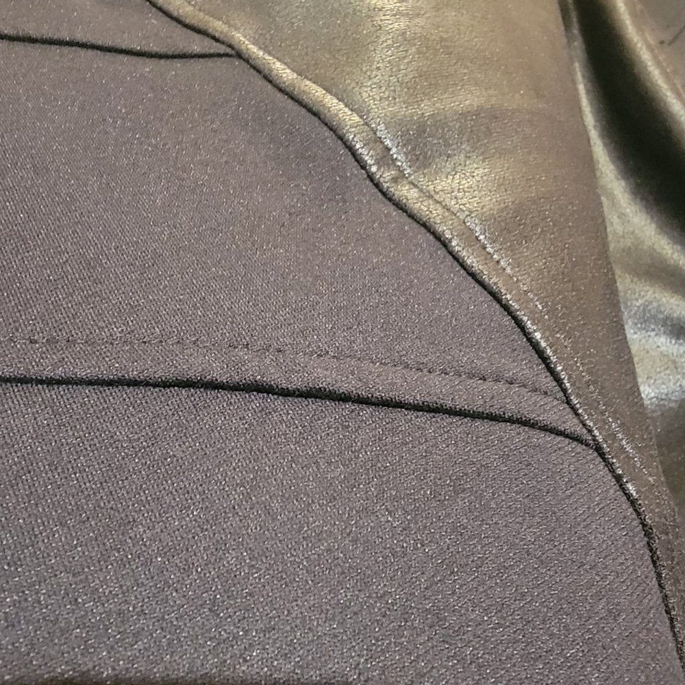 NWT Lane Bryant Faux Leather Panel Skirt Size 20 Black Soft Stretch Vegan $59.95 - Picture 3 of 4